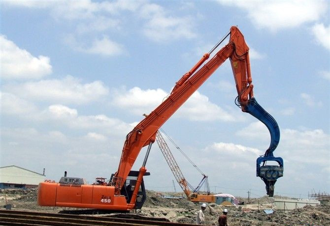 挖掘機打樁臂、打樁臂、打樁錘、挖掘機打樁臂廠家